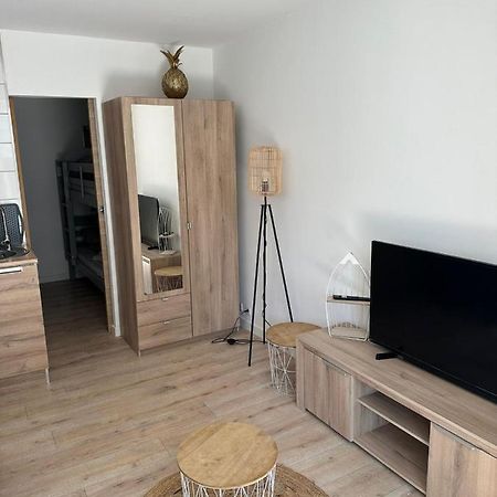 Charmant Studio Neuf 150M Plage Sur Avenue Principale Climatise Et Parking Cavalaire-sur-Mer Exterior foto