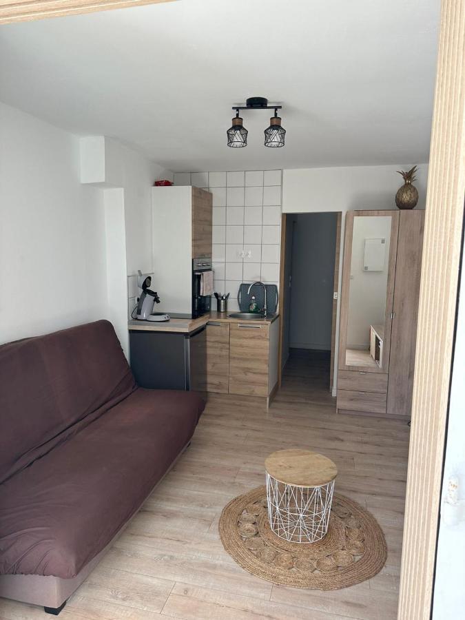 Charmant Studio Neuf 150M Plage Sur Avenue Principale Climatise Et Parking Cavalaire-sur-Mer Exterior foto